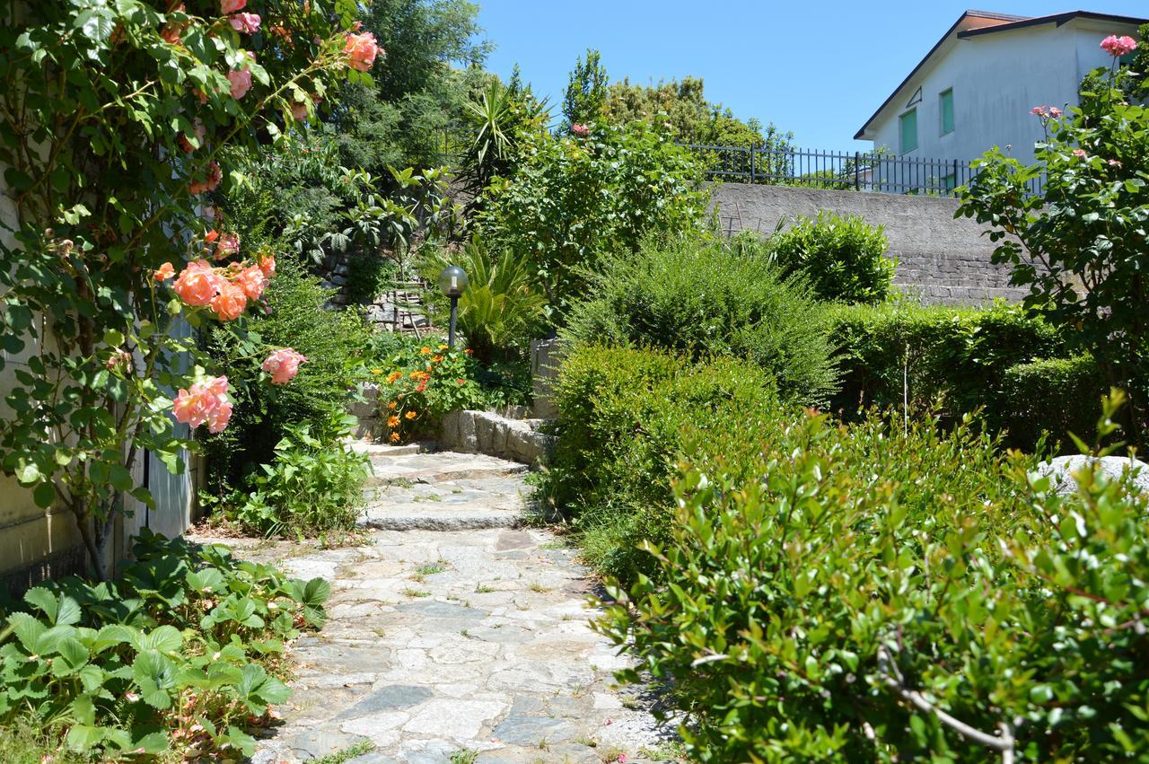 Bed and Breakfast Pietro & Graziella Sorgono Exterior foto